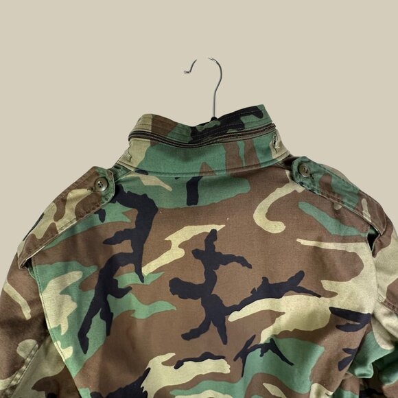 Vintage Military Coat, Cold Weather, Field Woodland Camouflage Pattern Sz L Reg - Picture 10 of 16
